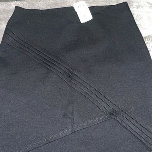 BNWT Black Windsor Skirt